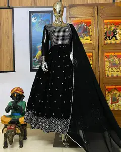 Wunderschöne Party mit Empfangs kleidung besticktes Anarkali-Lang kleid mit normalem Ärmel und wunderschönem Dupatta im ethnischen Kleidungs stück 2023