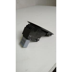 ชุดมอเตอร์กระจกไฟฟ้าด้านหน้าขวา VOLKSWAGEN Polo รุ่นที่ 5 (09>17) รหัส 6R3867255A CMA - Product Image 5