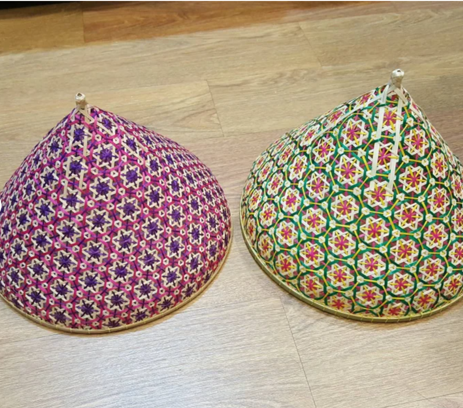 เหลืองอ่อน