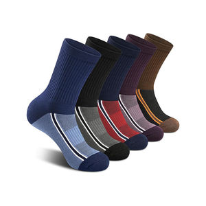 Calcetines Deportivos Personalizables de Alta Amortiguación, Mezcla de Algodón, Nailon y Elastano, Ventilados para Actividades en Cancha - Product Image 3