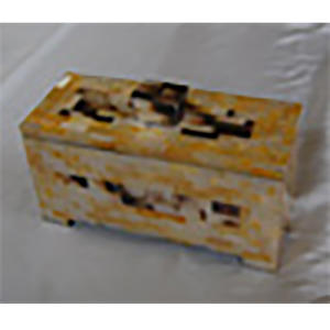 กล่องใส่เครื่องประดับเปลือกหอยสีทองผสมดำ รุ่น Exclusive Box Motive สีทองและดำ ขนาด 200x100x80 มม. - Product Image 4