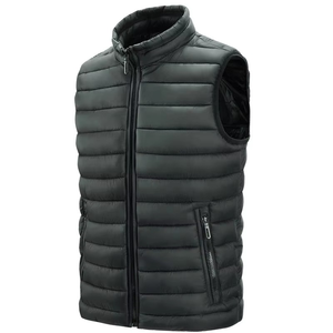 Chalecos de Invierno para Hombre, MOQ Bajo, Logotipo Personalizado, Cuello con Capucha, Color Sólido, Abrigo Grueso, Chaquetas sin Mangas Acolchadas - Product Image 6