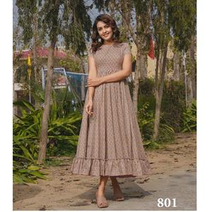 Anarkali kurti นักออกแบบที่สง่างามสำหรับผู้หญิงชุดรื่นเริงและงานแต่งงาน - Product Image 1