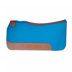 Tapis de selle en feutre de laine haute densité de qualité supérieure pour chevaux avec couches respirantes et confort supérieur pour les performances d'équitation - Product Image 1