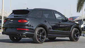 รถเบนท์เยก้า V8 AWD ปี 2022 สภาพดี ใช้งานน้อย ไม่มีปัญหาเครื่องยนต์ พร้อมขับ ขายดี - Product Image 4