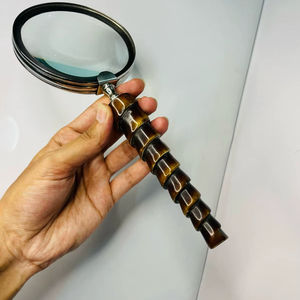 แว่นขยายเรซินโบราณทำด้วยมือมีการออกแบบที่ไม่เหมือนใครแว่นขยายหัตถกรรมโลหะโบราณ | ของขวัญจากนักออกแบบสำหรับนักสะสม - Product Image 4