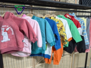 批发二手儿童时尚风格冬季服装二手儿童混合包 - Product Image 2
