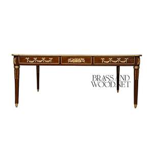 Mesa de Centro de Lujo con Marquetería Cuadrada, Incrustaciones de Madera Intrincadas, Elegantes Detalles Dorados y Diseño Europeo Clásico - Product Image 2