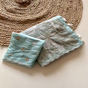 Sari de Tela Cristal VASTRA COTTAGE con Hilo de Viscosa, Bordado Zari Dorado, Trabajo de Corte, Pallu Tatkan, Ropa Étnica de Diseño de Lujo - Product Image 1