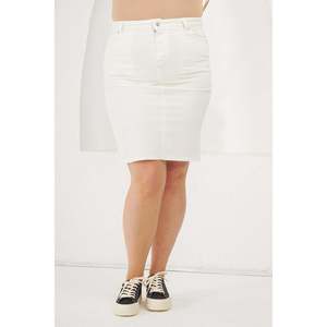 Jupe en jean blanche grande taille - Product Image 1