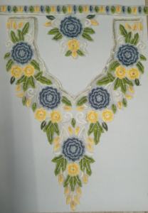 Dentelle de cou en filet gracieuse avec broderie de fil et de paillettes pour robes saris Blouses Kurtis et décoration de décolleté de déguisement - Product Image 6