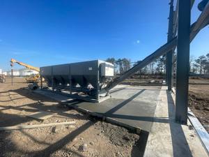 Sistema de descarga de bolsas grandes ergonómico seguro y fácil de usar a precio de fábrica, nueva construcción de motores de acero usados para manejo de materiales - Product Image 4