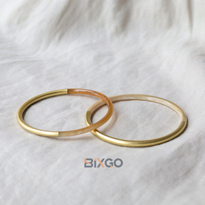 Bracelet en corne de buffle laqué couleur fabriqué à la main au Vietnam, commandes en gros et personnalisées acceptées - Product Image 4