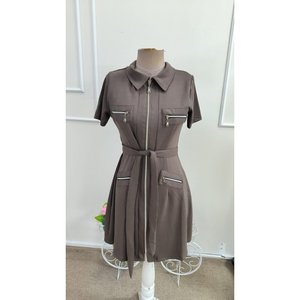 Robe courte en modal pour femme, à manches courtes, col et fermeture éclair sur le devant, avec poches, 37300 - Café avec lait - Product Image 3
