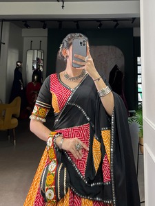 Festival Wear Rayon con estampado Bandhej y Gamthi Work Lehenga Choli Fabricante y proveedor de Surat - Product Image 6