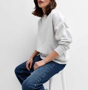 Sudadera de cuello redondo de gran tamaño de estilo callejero para hombres y mujeres Sudadera de Jersey de color sólido con forro interior suave - Product Image 2