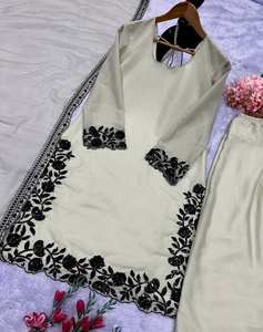 NOUVEAU DESIGNER PARTY WEAR FARSI TOP ET SALVAR AVEC FANTAISIE DUPPATA ET BRODERIE 3 PCS DESIGNER SUITS - Product Image 5