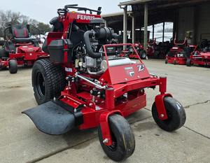 Cortadora de Césped a Gasolina Ferris 5901941 de 36 Pulgadas, Modelo Z1, con Plataforma para Montar, 2500 W, 25 HP, Descarga Trasera - Product Image 1