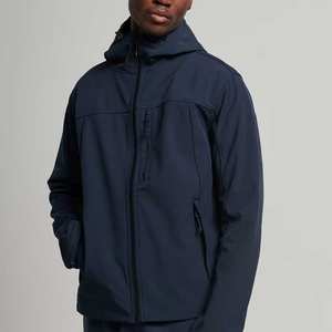 Venta caliente Nueva llegada Chaqueta Softshell En Precio al por mayor Venta al por mayor Ropa al aire libre Hombres Chaqueta Softshell - Product Image 1