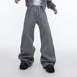 Conjunto de Chándal para Hombre de Alta Calidad, Estilo Vintage de Invierno, Chaqueta Corta con Cremallera, Pantalones Anchos de Cintura Alta, Color Negro y Gris - Product Image 6