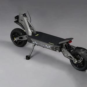 Scooter électrique pliable 3600W pour adultes, double moteur sans balais avec régulateur de vitesse - Product Image 1