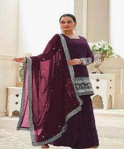 TOP DE TRABAJO DE SECUENCIA BORDADA DE DISEÑADOR SHARARA DUPATTA FESTIVA PRECIO AL POR MAYOR ROPA ÉTNICA SEDA PÚRPURA - Product Image 2