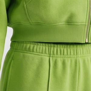 Ensemble deux pièces pour femmes en gros, automne, veste à capuche avec fermeture éclair, short au-dessus du genou, uni, streetwear, tenue décontractée, vêtements de sport - Product Image 5