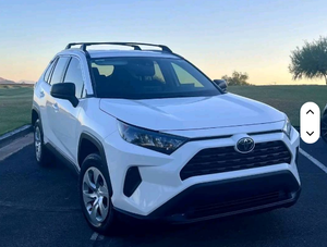 Toyota Prius d'occasion - 2017 - Argent - avec système de navigation - Product Image 5