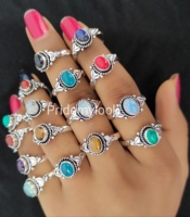 Bagues de mode en gros les plus tendances Mélange naturel de pierres précieuses Plaqué argent sterling Étanche Bijoux en laiton Fine Gift Purpose 009