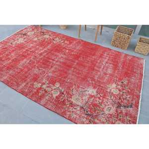 Tapis turc vintage 5,2x8,8 pi (158x267 cm), tapis en laine rouge à motifs floraux - Product Image 4