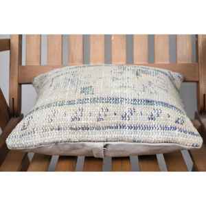 Almohada de retazos Kantha de lana Beige, almohada rústica esponjosa bordada Vintage de lujo de 14x14 pulgadas para uso en el suelo - Product Image 5