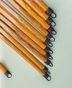 Italian Screw Thread <b>Wooden</b> Broom <b>Stick</b> with PVC Coating 120x2.2CM Dustpan Mop for Home Use Direct From Vietnam Factory - Product Image 3