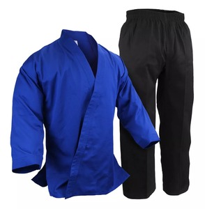 Uniforme de entrenamiento unisex transpirable de secado rápido de colores personalizados de Karate con pantalones negros 2017 - Product Image 3