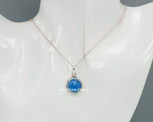 925 plata esterlina sólida mayo mes piedra natal Calcedonia azul con ajuste de bisel colgante de forma redonda - Product Image 5