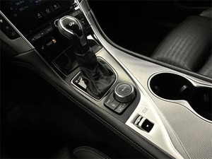 INFINITI Q50 3.0t Signature Edition 2019, conduite à gauche - Product Image 6