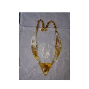 Javed Handicrafts' Joyería de moda para mujer Collares blanco y negro de cuerno pulido Estilo animal Artesanías naturales - Product Image 2