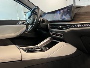 CLEAN 2024 BMW X6 XDrive40i Conduite à gauche Norme Euro IV Émissions 50001-75000 Miles 200-250 ch - Product Image 6