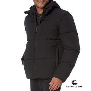 Chaqueta acolchada clásica con capucha a la moda cálida personalizada para hombre ligera OEM ODM moda recortada Premium 2025 nuevo abrigo de invierno - Product Image 1