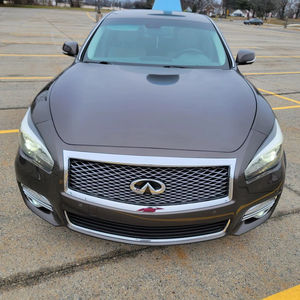Auténticas nuevas ventas bastante usadas 2016 Infi-nitis Q70L 5,6 litros V8 - Product Image 1