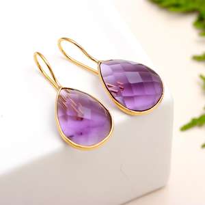 Boucles d'oreilles pendantes en argent 925 plaqué or avec améthyste violette facettée classique en gros pour mariage, fête ou cadeau - Product Image 3