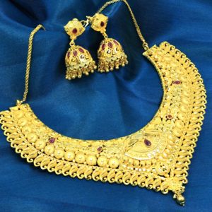 Ensemble de bijoux en laiton plaqué or 14K 18K 24K pour femmes, motif floral, collier et boucles d'oreilles traditionnels, bijoux de mariage - Product Image 1