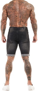 Short en jean avec logo personnalisé Streetwear pour hommes Short en jean avec design personnalisé en relief Short en jean avec chaîne imprimée et pierres pour hommes - Product Image 4
