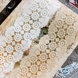 Meilleures ventes : Garniture de dentelle brodée 100% Coton, motif floral, écologique, avec nœud et œillets, style sexy, 7 cm, dentelle rétro pour sacs en tissu - Product Image 2