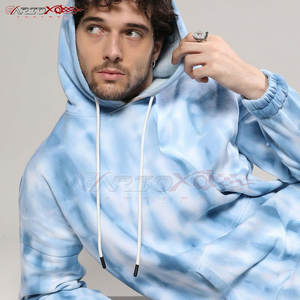 Sweat à capuche pour homme style décontracté Basics avec motif tie-dye unique et capuche à cordon de serrage Sweat à capuche aspect teint à la main pour homme - Product Image 4