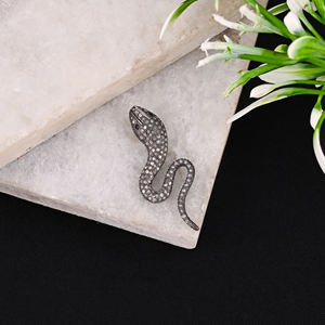 Colgante de Serpiente para Mujer, Plata de Ley 925, Bañado en Rodio Negro, Diamante Natural con Incrustaciones, Estilo Vintage, Tamaño 40x15MM - Product Image 1