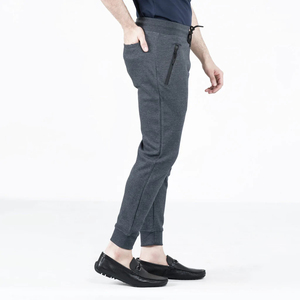 Pantalon de survêtement personnalisable de bonne qualité, couleur unie, ample, coupe ajustée - Product Image 1