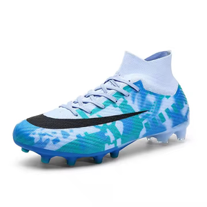 I tacchetti <span class=keywords><strong>da</strong></span> <span class=keywords><strong>calcio</strong></span> <span class=keywords><strong>da</strong></span> uomo per interni ed erbosi utilizzano <span class=keywords><strong>scarpe</strong></span> <span class=keywords><strong>da</strong></span> <span class=keywords><strong>calcio</strong></span> alla caviglia alte a punta lunga <span class=keywords><strong>con</strong></span> Design a bocca calza - Product Image 1