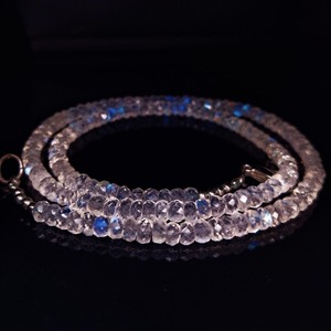 Ensemble collier et bracelet pour femme, perles rondes en pierre de lune naturelle blanche et bleue, style minimaliste, certifié par une tierce partie, collection vintage AAA - Product Image 2