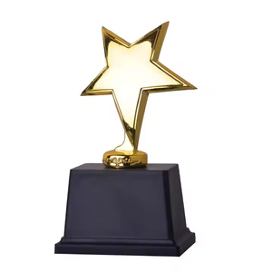 Gran oferta Premio Copa de metal Trofeo dorado con nuevo diseño mejor clasificado para regalo de ceremonia y premios de excelencia con la mejor calidad - Product Image 2