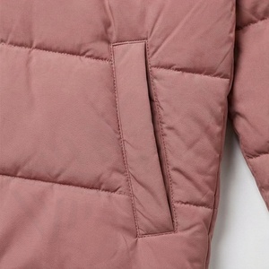 Parkas chaudes à capuche pour hommes en gros – Logo personnalisé, motif uni, tissu polaire, vêtements d'extérieur en coton pour l'hiver – Design thermique tendance en promotion - Product Image 5